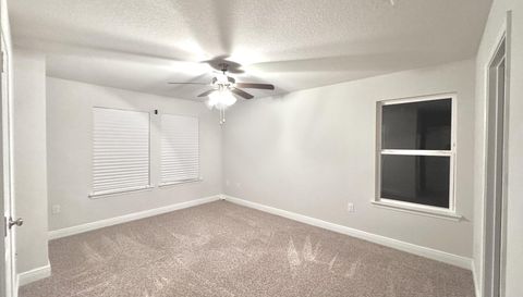 1868 Pointe Dr