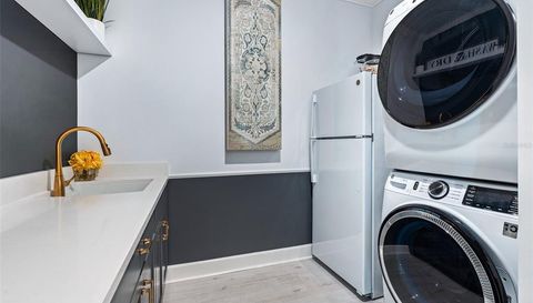 241 CONSERVATORY DRIVE