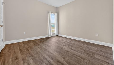 23118 Lieutenant Ave