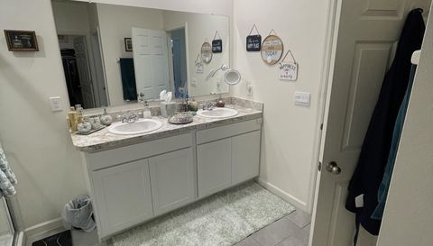 939 Remington Green Dr SE