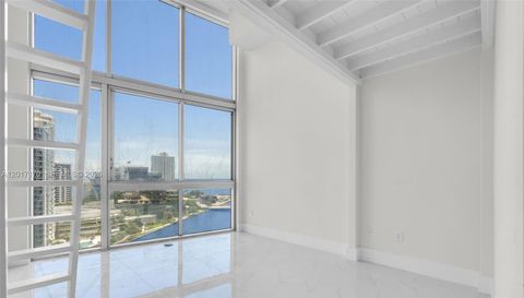 495 Brickell Ave