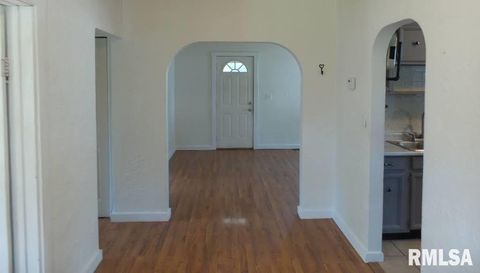 3114 W GREENWOOD Place