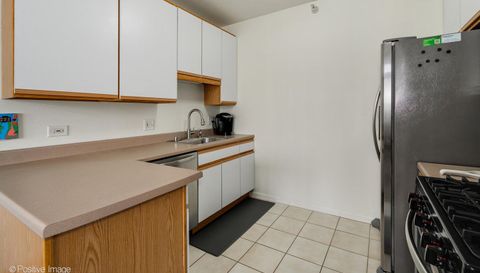 600 N Dearborn Street