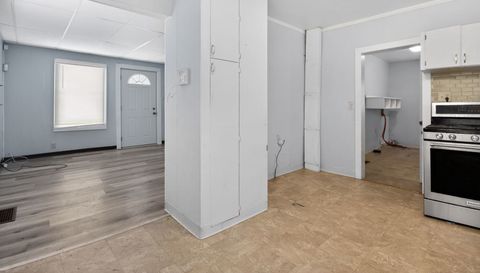 1622 E Cornell Avenue