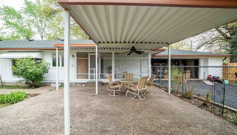 1609 Crestview Dr