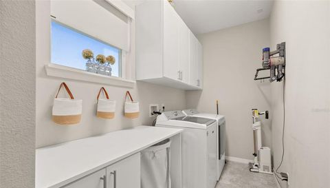 1113 FIELDSTONE CIRCLE