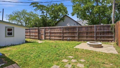 11207 Flamingo Ln