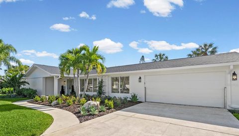 819 JACARANDA