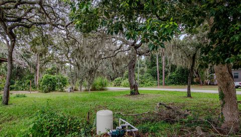 2778 N Rutgers Terrace