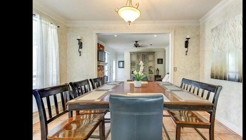 8427 Pheasant Glen Dr