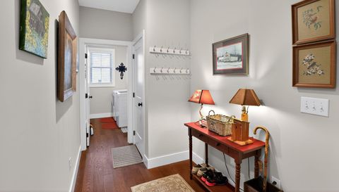 3757 Laurel Park Hwy Hendersonville