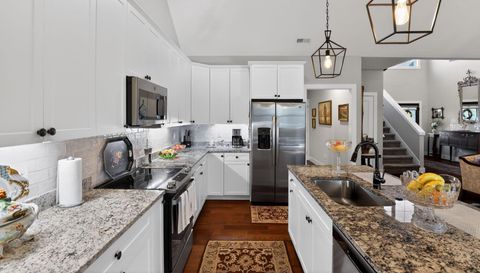 3757 Laurel Park Hwy Hendersonville