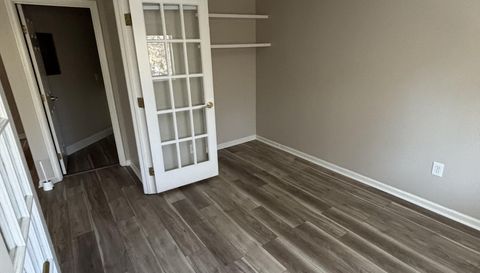 7625 Edinborough Way