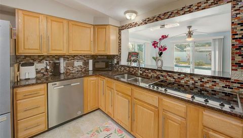 2032 GATEWOOD DRIVE