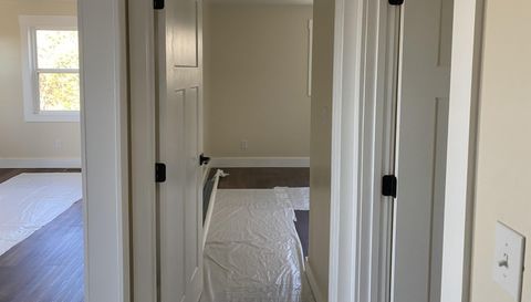 5875 Blue Springs Pkwy