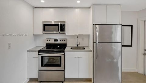 345 Michigan Ave