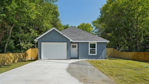 117 Maxwell St