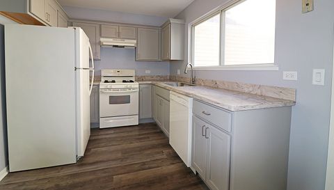590 LeParc Circle
