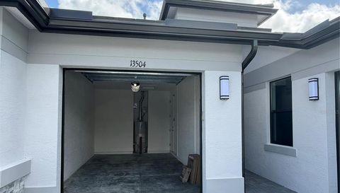 13504 SW STARKISSED LANE