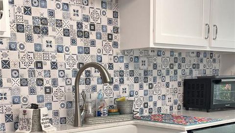 243 S CENTRAL AVENUE