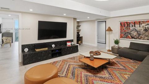 330 Sunny Isles Blvd