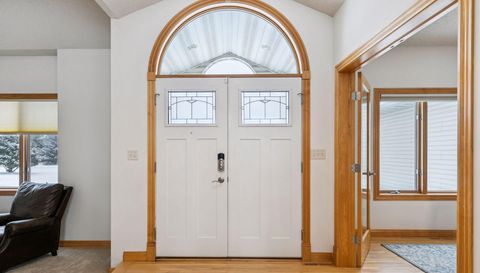 2728 Headland Court SW