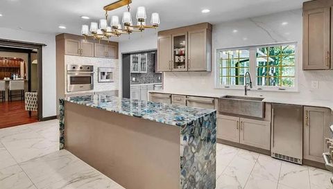 201 S SWEETWATER COVE BOULEVARD