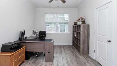 177 Sari St