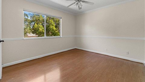 6135 Vista Linda Lane