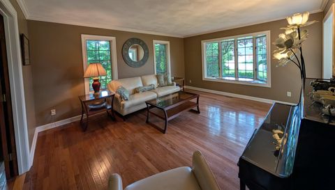 1315 West Wexford Place