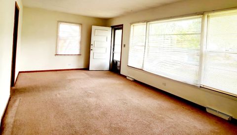 308 Maple St