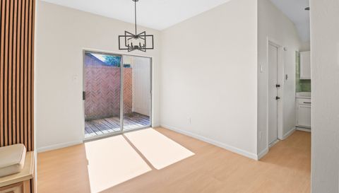 2807 Custer Dr