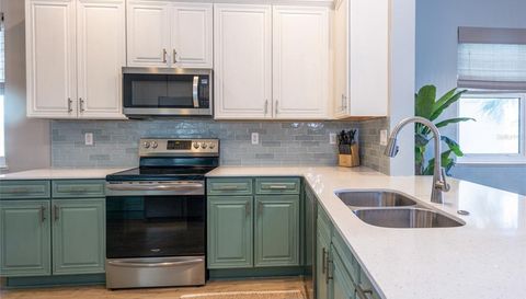 600 Cinnamon Beach Way