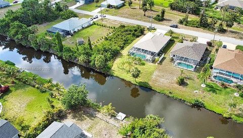 150 Albatross Road