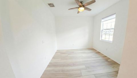 2980 Angelonia Thorn Way