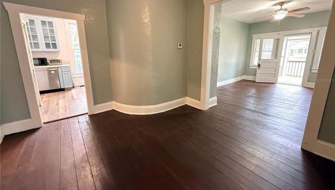 814 E INDIANA AVENUE