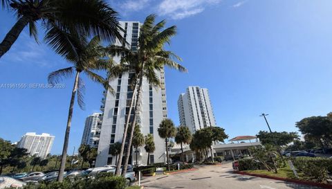 20505 W Country Club Dr