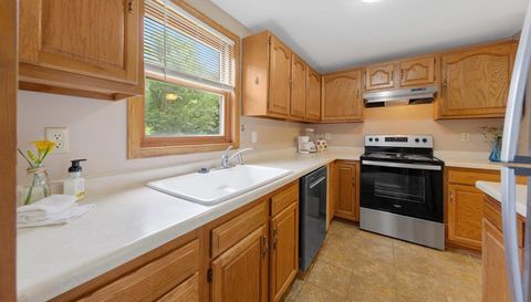 803 Wilkinson Street