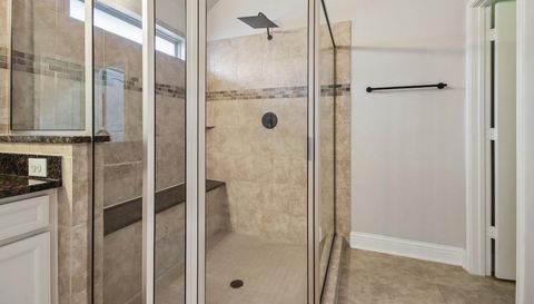 2124 Llerena Ln