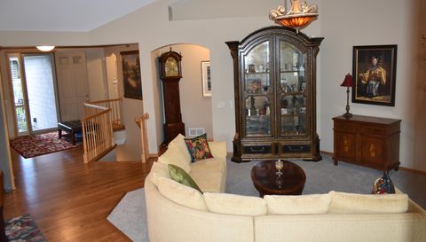 10726 Lyndale Bluffs Trail