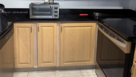 1280 S Alhambra Cir