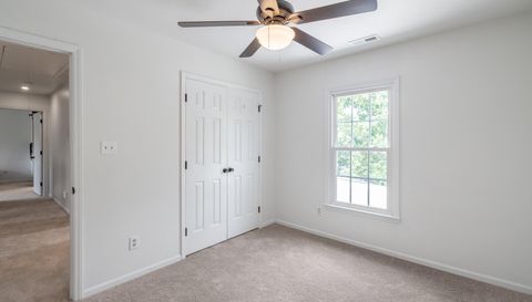 12328 Sandringham Pl