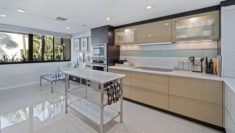 2335 Ocean Boulevard