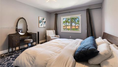 13636 Deering Bay Dr