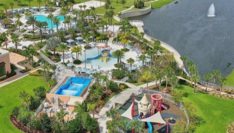 1692 TROPICAL PALMS CIRCLE