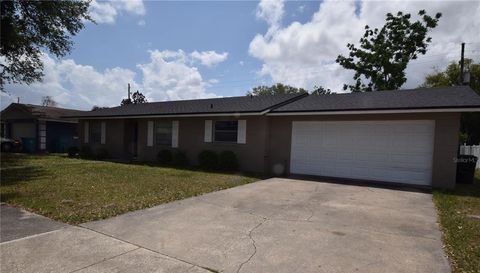 2762 CLEAR COVE LANE