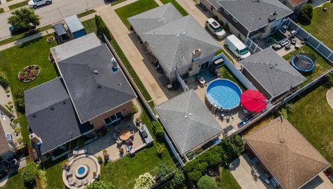 8426 W Betty Terrace