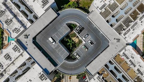 3 OCEANS WEST BOULEVARD