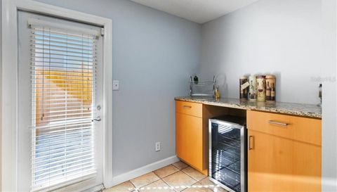 2801 W SAN ISIDRO STREET