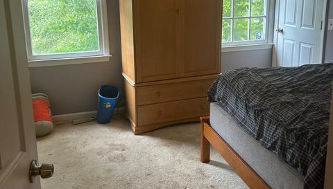 14 Country Woods Ct